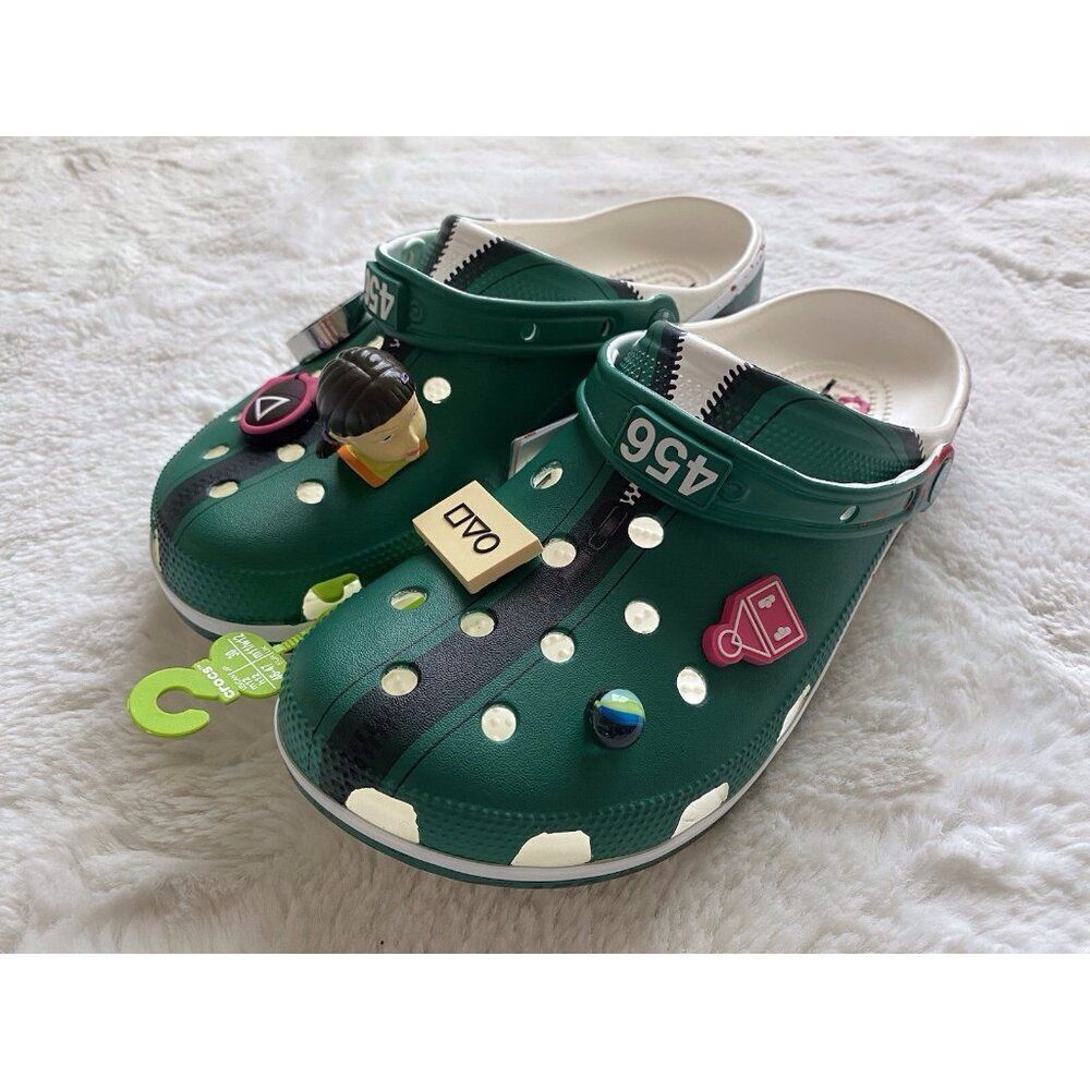 Crocs Squid Game Classic Clog Sandals Shoes 210224-90H Men’s Sz 12 With Jibbitz‎